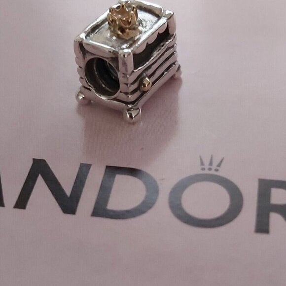 Auth Pandora *RETIRED* Sterling Silver & 14k Princess and the Pea Charm 790320 - Picture 8 of 15